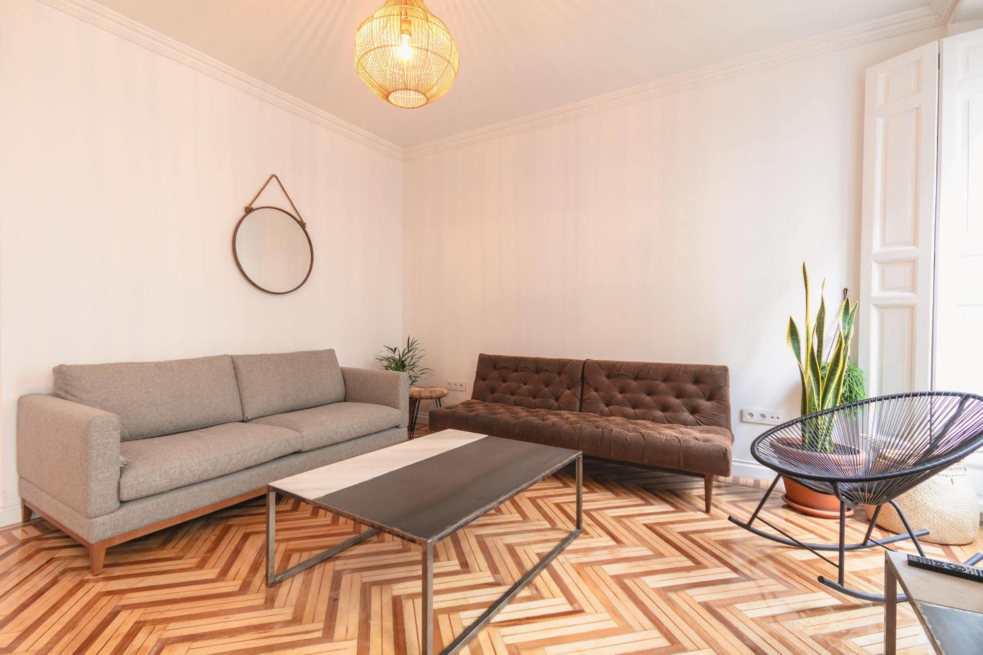 Fuencarral Apartment Madrid Bagian luar foto